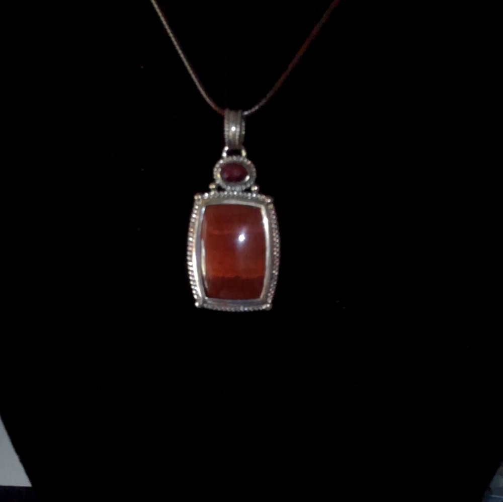 Elegant Sterling Silver and Carnelian Pendant Necklace
